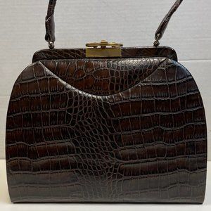 Vintage Gold Line 1960's genuine alligator handbag